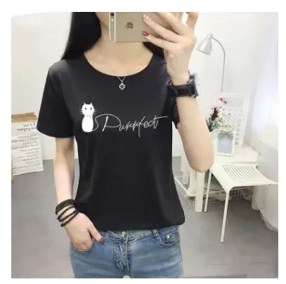 Short Sleeve T-Shirt for Women in black featuring a playful cat design, perfect for casual wear.