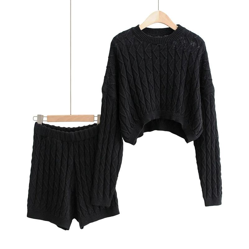 Stylish Knitted Comfort Set