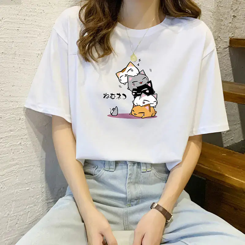 Short Sleeve T-Shirt for Women featuring adorable cat graphic design, perfect for casual summer wear.