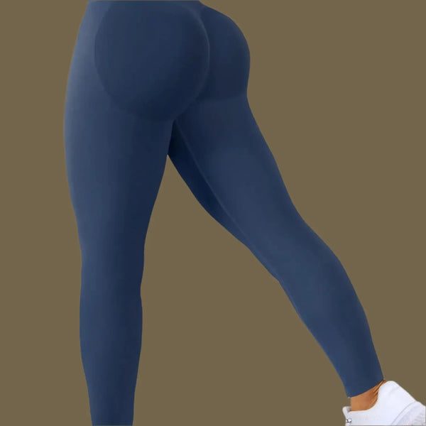 Seamless Leggings Scrunch Leggings for Women Gym showcasing a side view, perfect for workouts and lifting.
