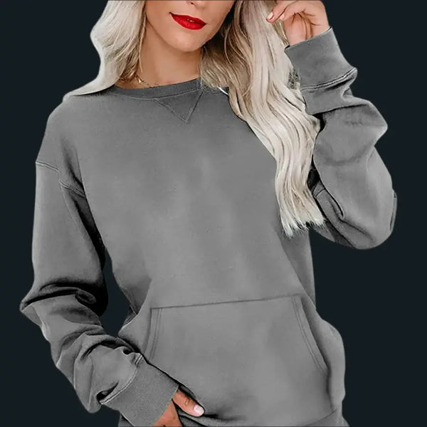 Sweatshirt for Women Long Sleeve Crewneck in gray with long sleeves and a relaxed fit